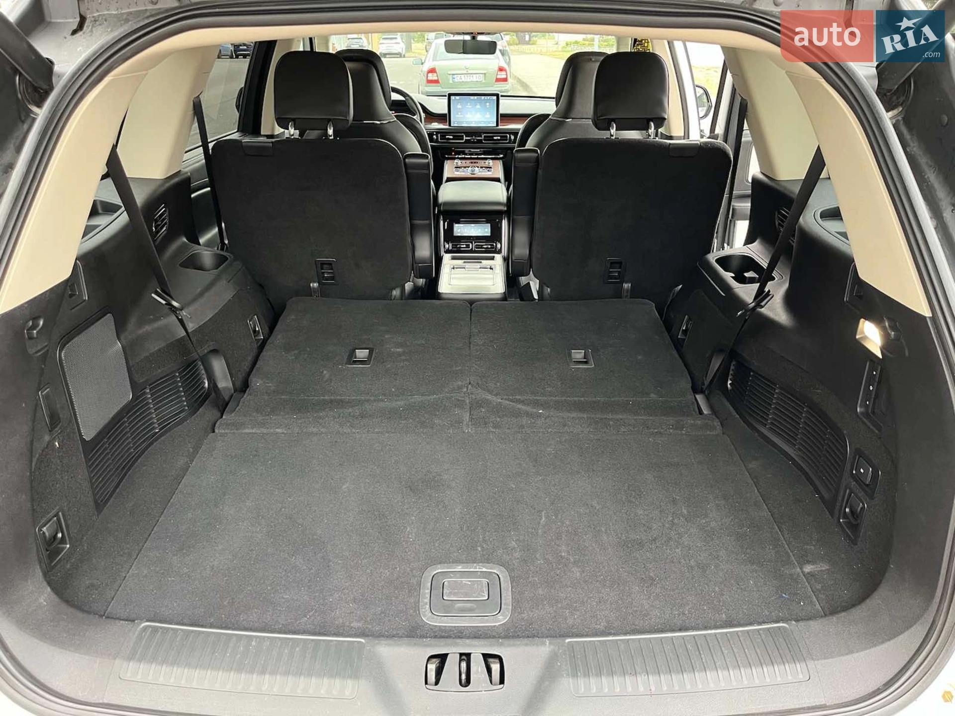 2021 Lincoln Aviator - мініатюра 25