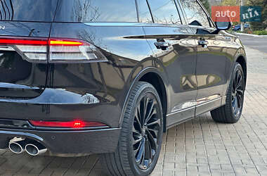 Внедорожник / Кроссовер Lincoln Aviator 2021 в 