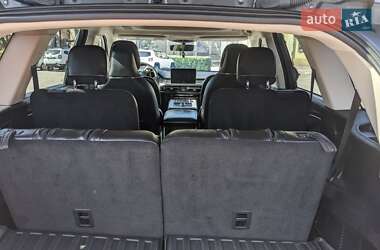 Позашляховик / Кросовер Lincoln Aviator 2020 в 