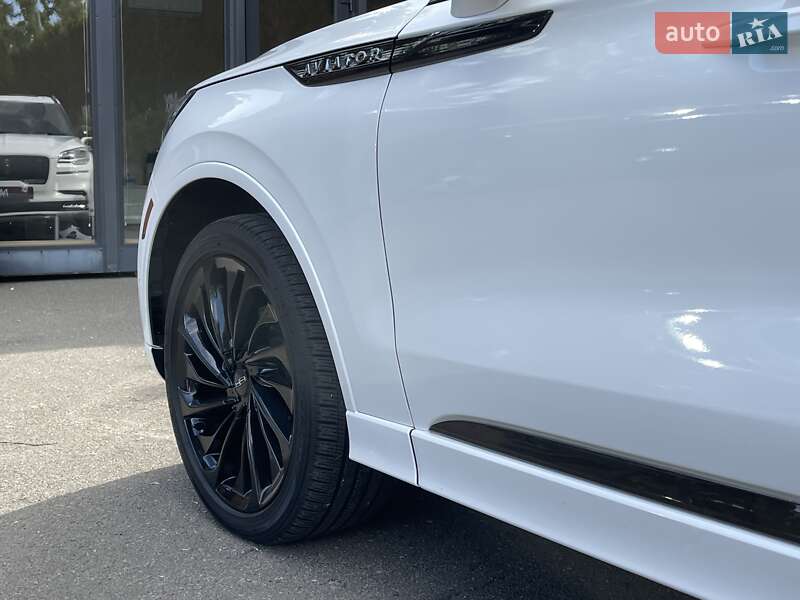Позашляховик / Кросовер Lincoln Aviator 2022 в Києві