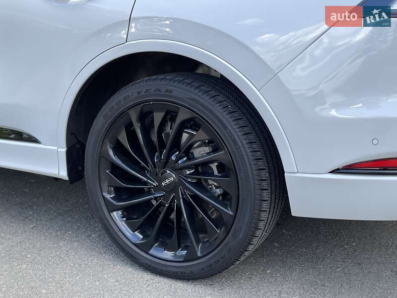 Позашляховик / Кросовер Lincoln Aviator 2022 в Києві