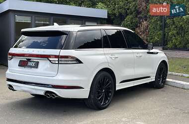 Позашляховик / Кросовер Lincoln Aviator 2022 в 