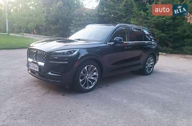 Позашляховик / Кросовер Lincoln Aviator 2023 в 