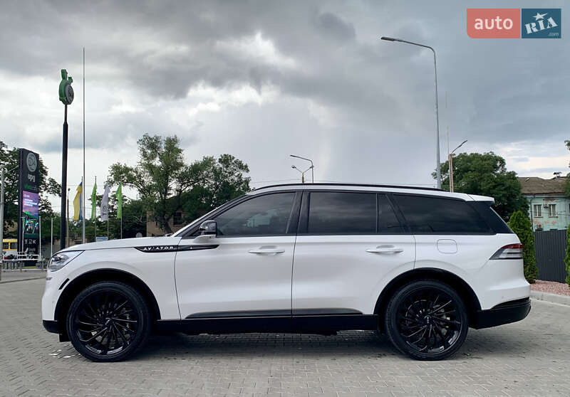 Позашляховик / Кросовер Lincoln Aviator 2022 в Києві