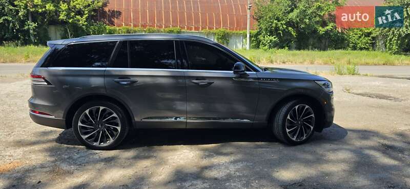 Внедорожник / Кроссовер Lincoln Aviator 2020 в Днепре