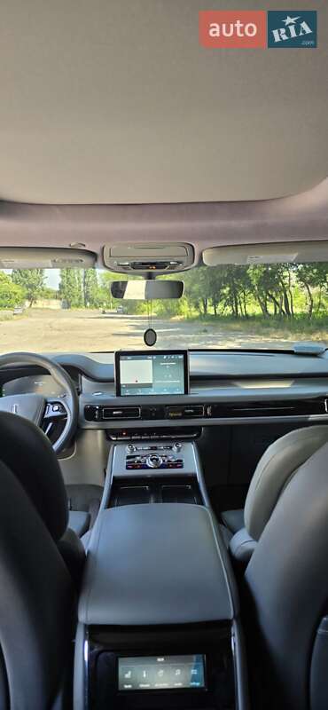 Внедорожник / Кроссовер Lincoln Aviator 2020 в Днепре
