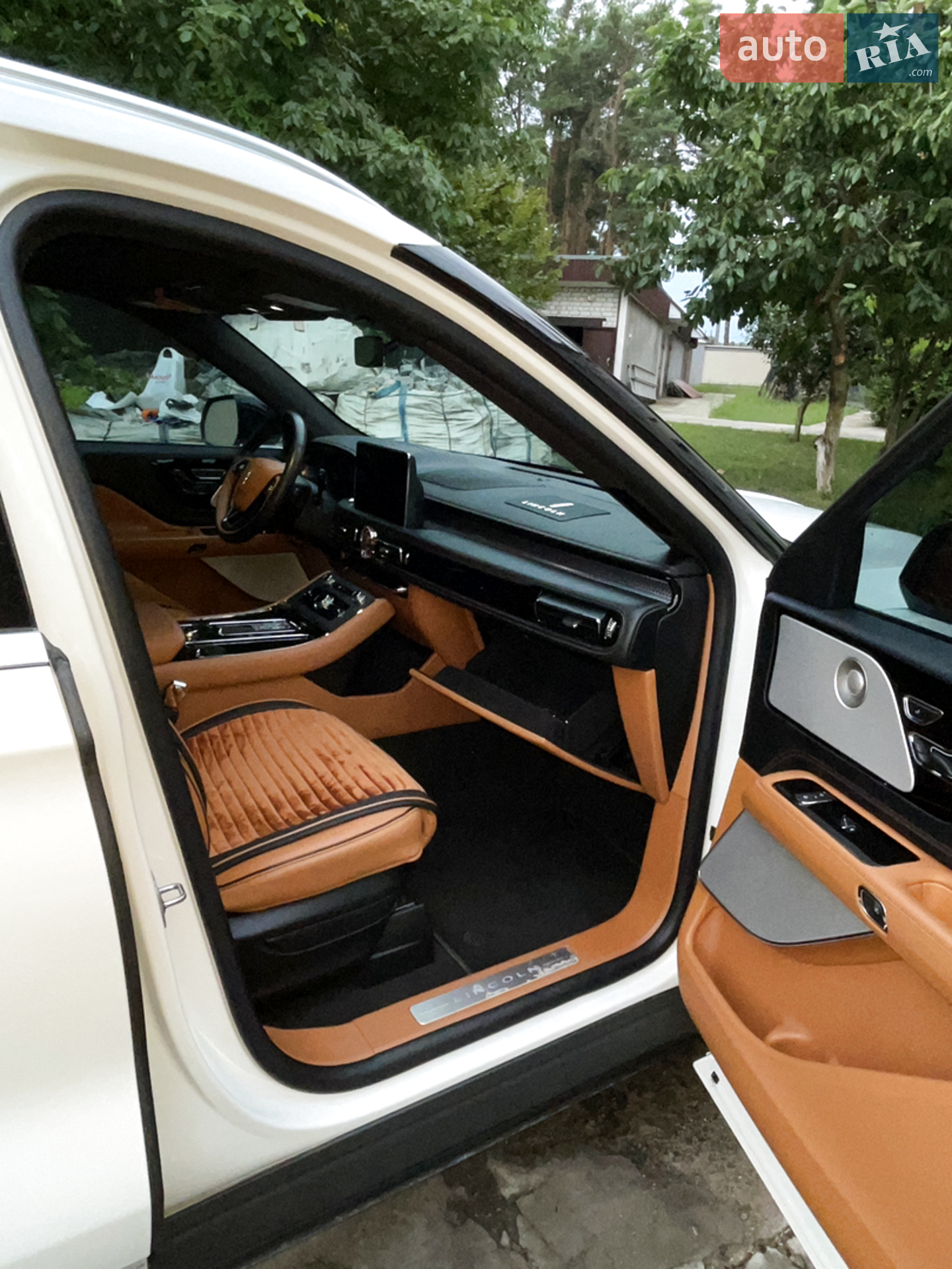 2023 Lincoln Aviator - мініатюра 33
