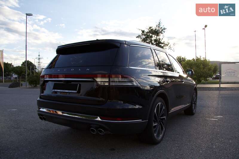 Позашляховик / Кросовер Lincoln Aviator 2022 в Ужгороді