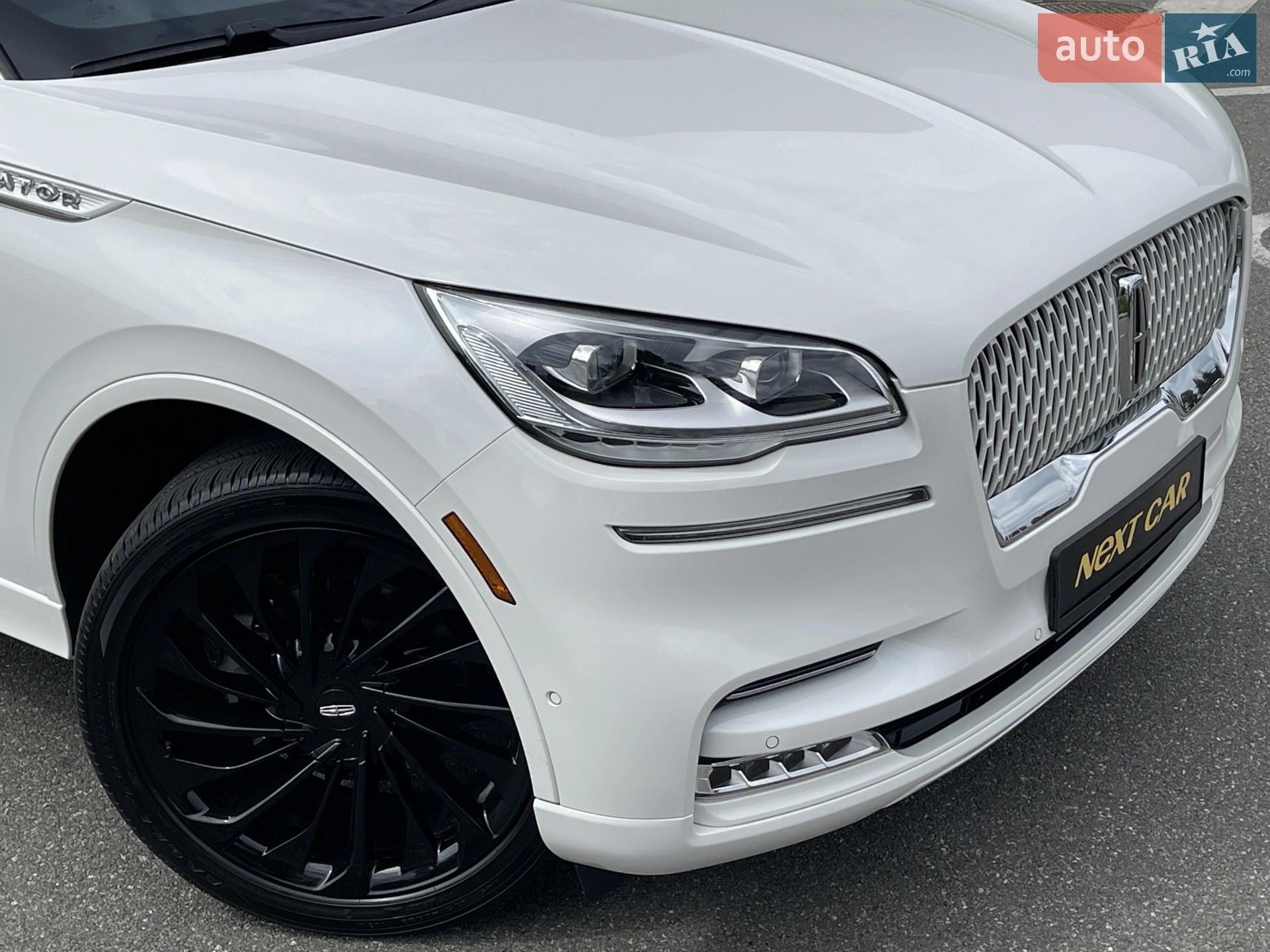 2020 Lincoln Aviator - мініатюра 5