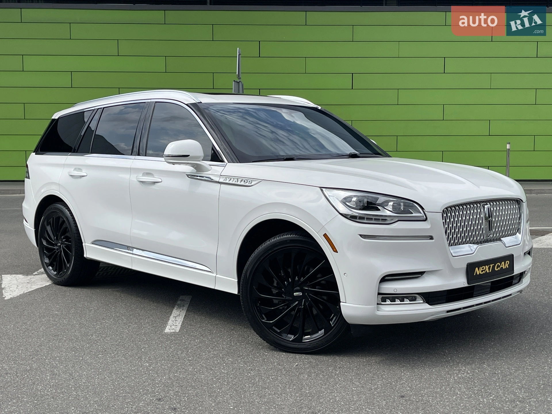 2020 Lincoln Aviator - мініатюра 4