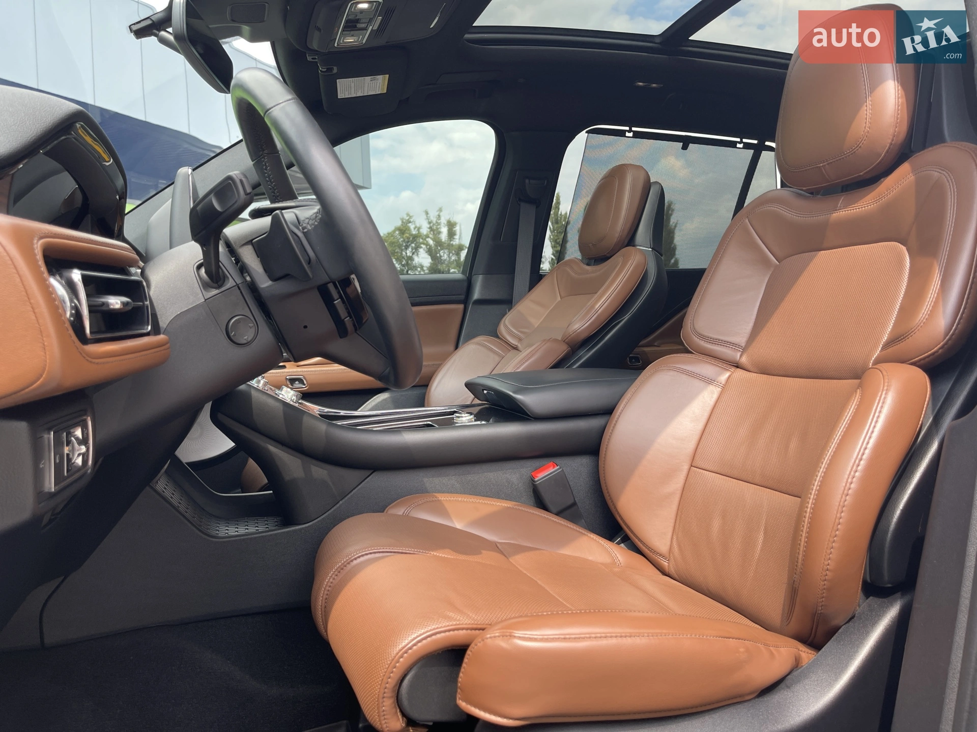 2020 Lincoln Aviator - мініатюра 26