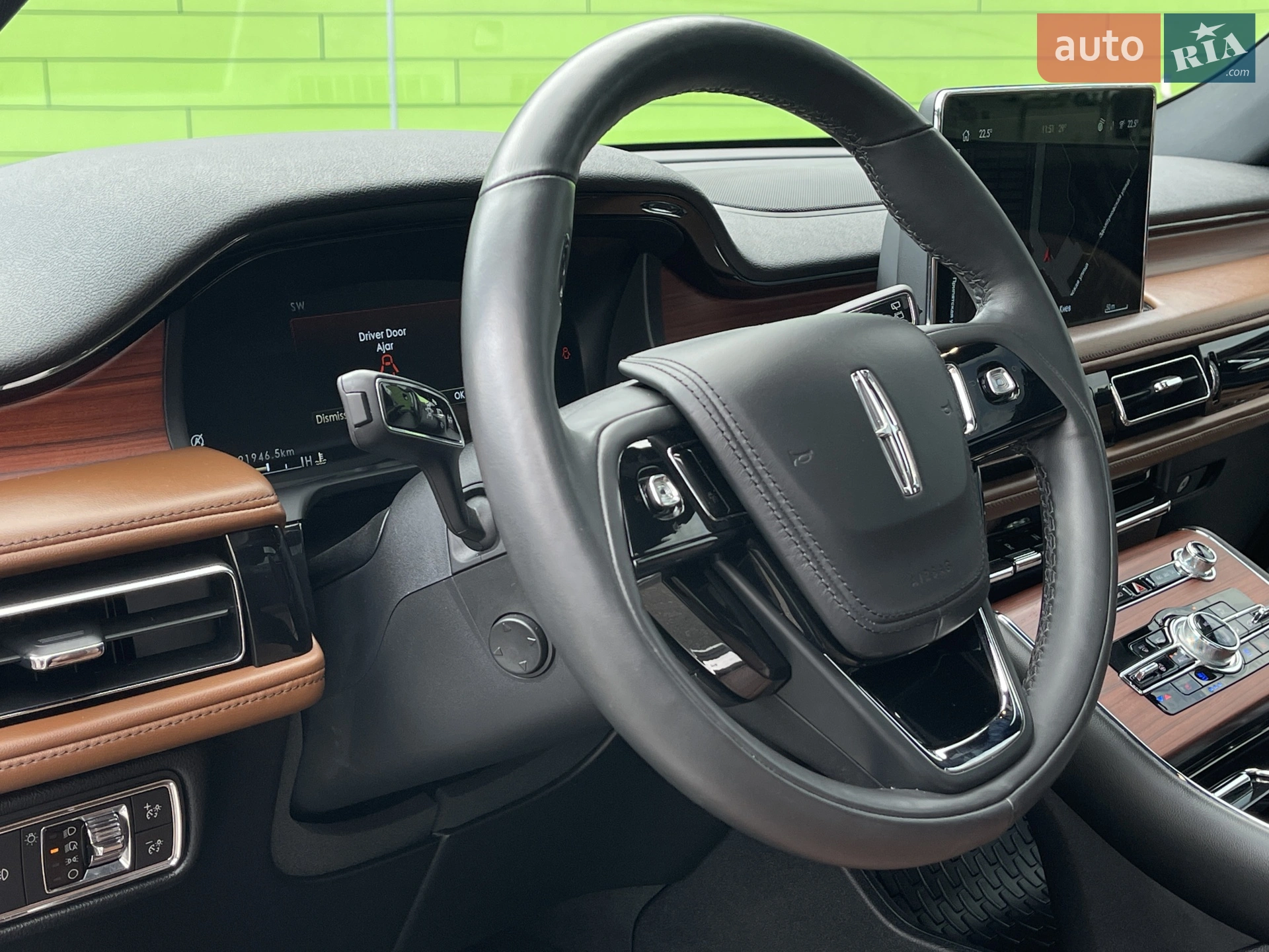 2020 Lincoln Aviator - мініатюра 19