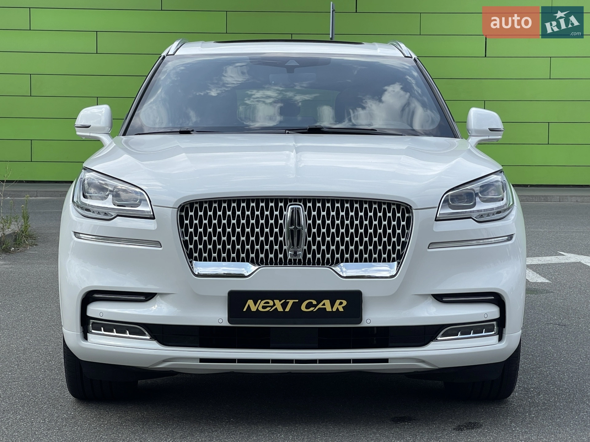 2020 Lincoln Aviator - мініатюра 10