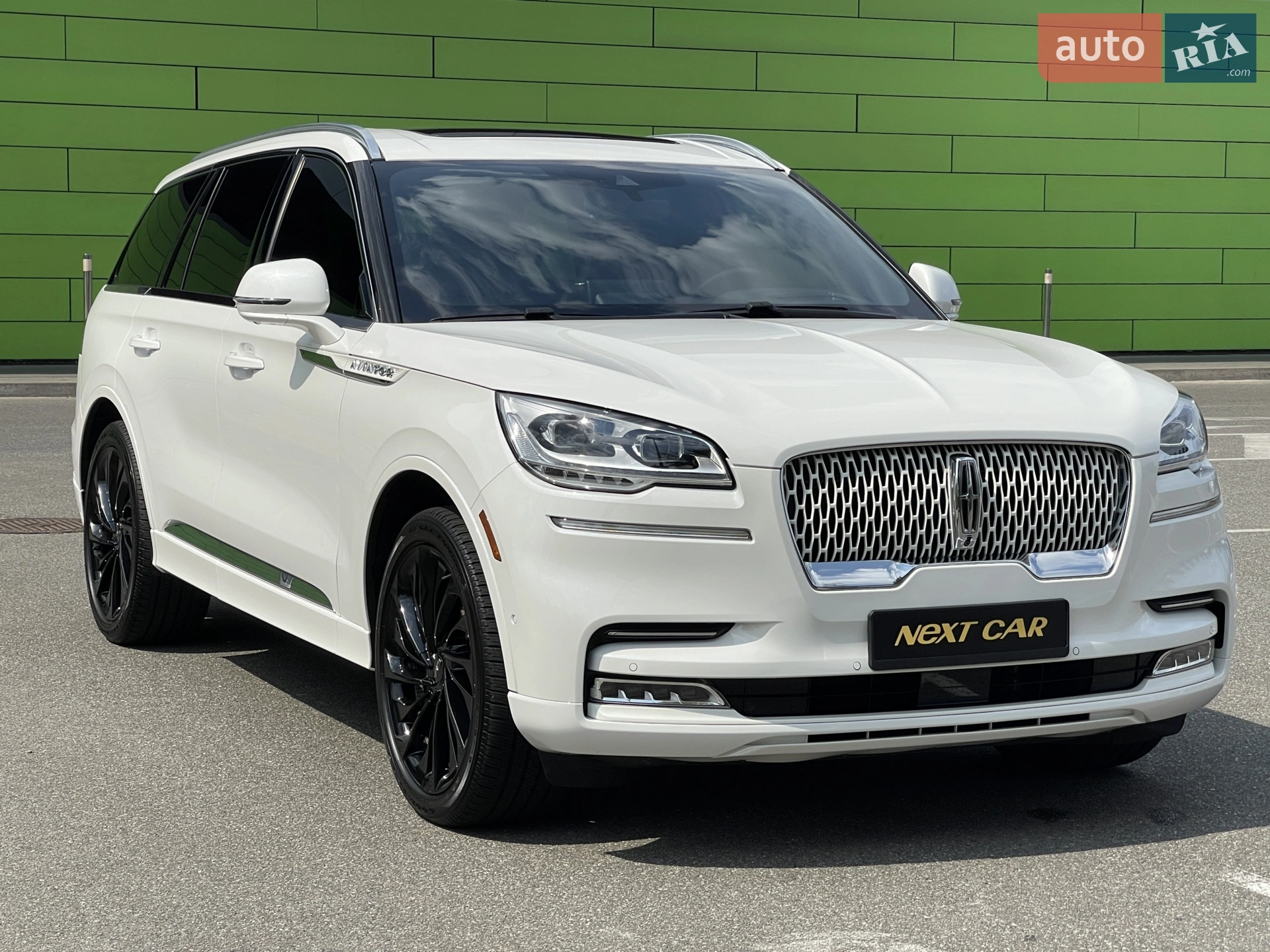 2020 Lincoln Aviator - мініатюра 11