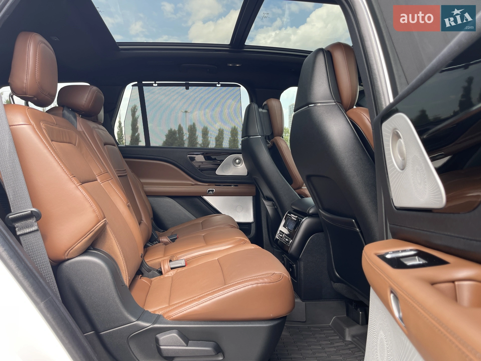 2020 Lincoln Aviator - мініатюра 42