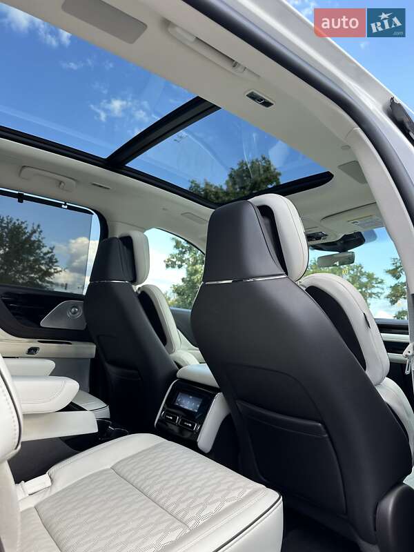 Внедорожник / Кроссовер Lincoln Aviator 2021 в Киеве