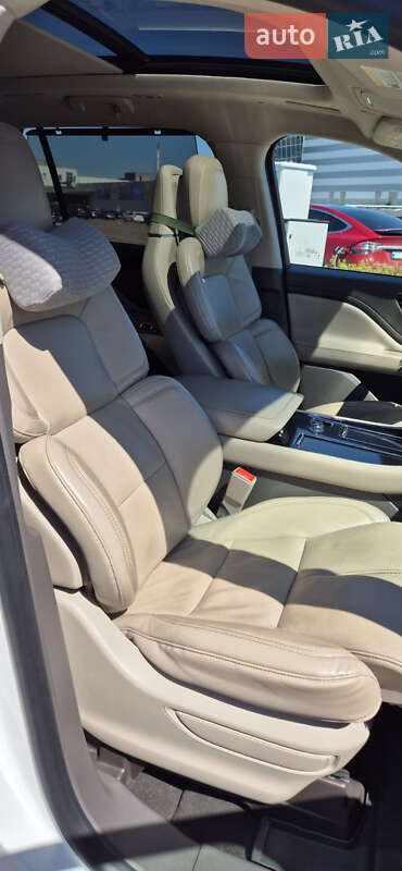 Внедорожник / Кроссовер Lincoln Aviator 2020 в Киеве фото 4 Внедорожник / Кроссовер Lincoln Aviator 2020 в Киеве