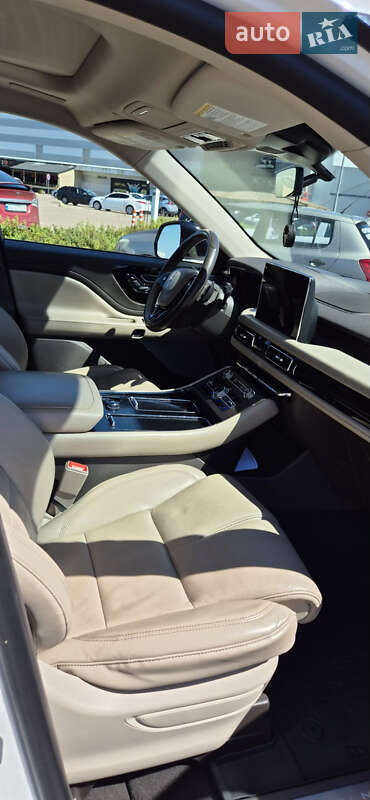Внедорожник / Кроссовер Lincoln Aviator 2020 в Киеве фото 14 Внедорожник / Кроссовер Lincoln Aviator 2020 в Киеве