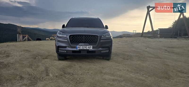 Внедорожник / Кроссовер Lincoln Aviator 2020 в Днепре