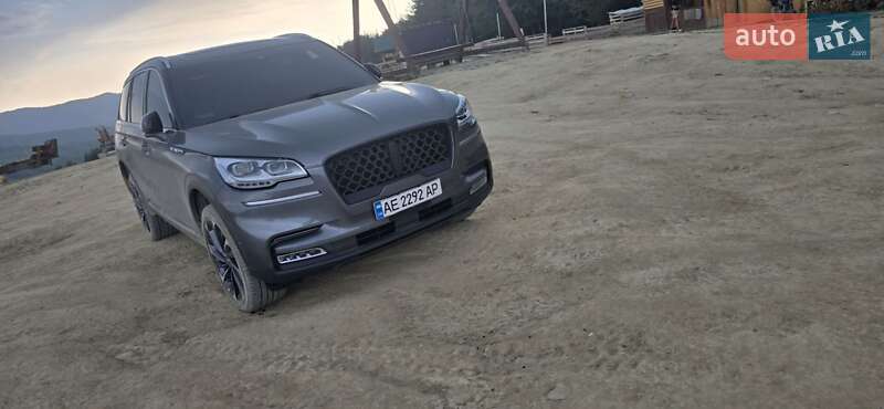 Внедорожник / Кроссовер Lincoln Aviator 2020 в Днепре