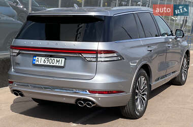 Внедорожник / Кроссовер Lincoln Aviator 2019 в 