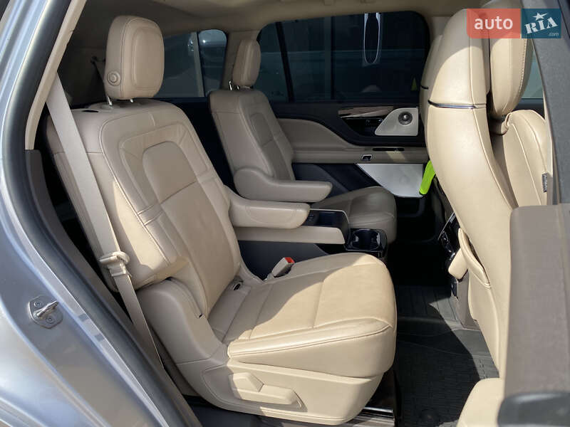Позашляховик / Кросовер Lincoln Aviator 2019 в Києві