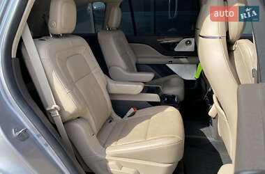 Внедорожник / Кроссовер Lincoln Aviator 2019 в 