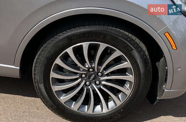 Внедорожник / Кроссовер Lincoln Aviator 2019 в 