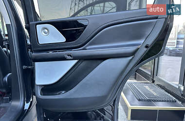 Внедорожник / Кроссовер Lincoln Aviator 2023 в 