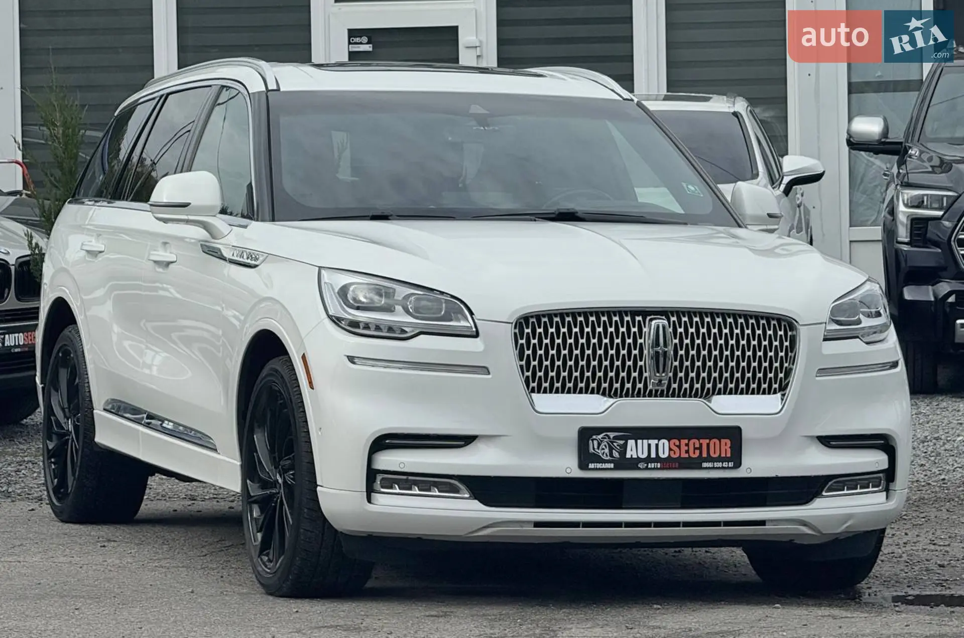 2021 Lincoln Aviator - мініатюра 5