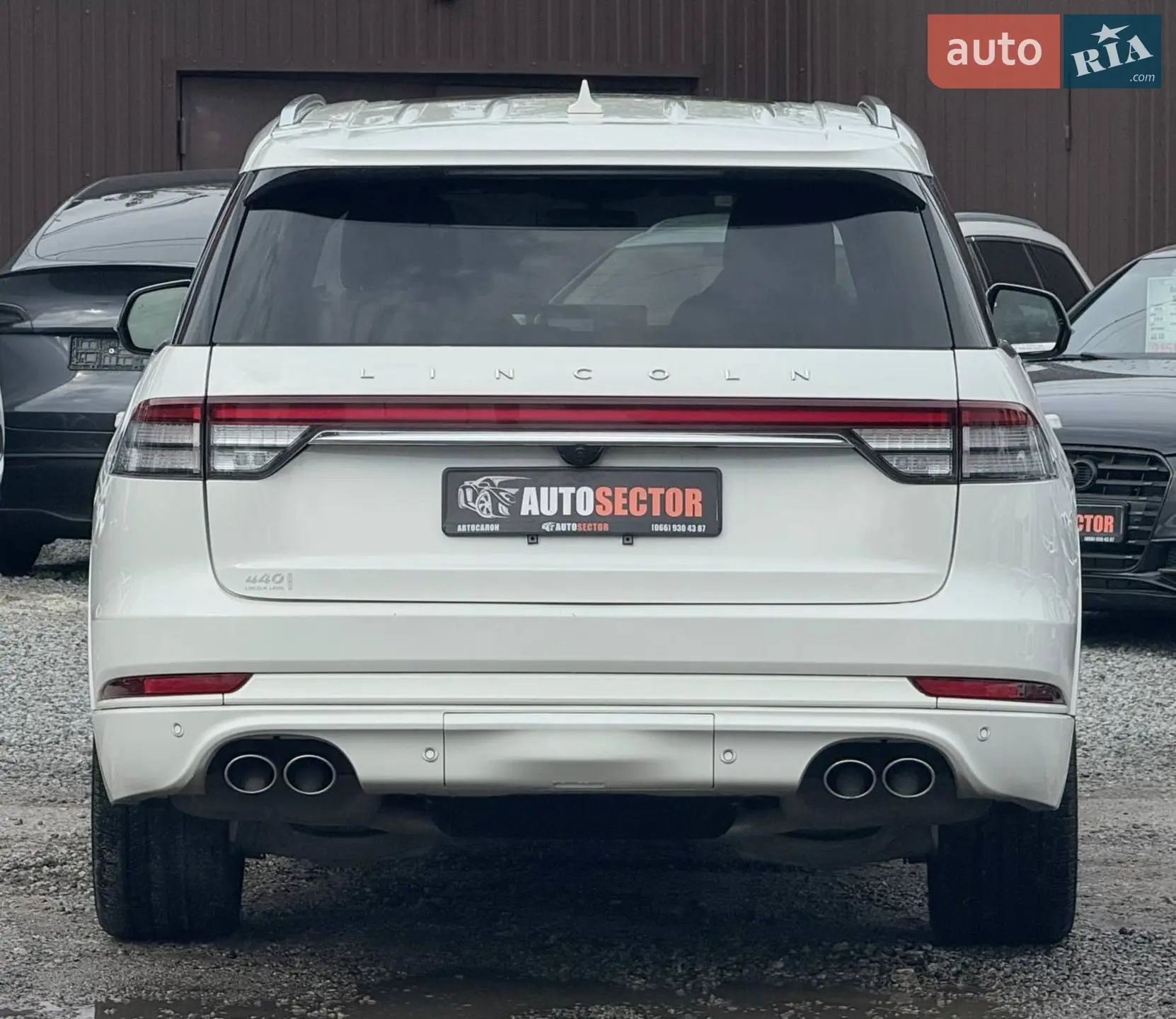 2021 Lincoln Aviator - мініатюра 11