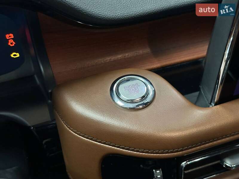 Внедорожник / Кроссовер Lincoln Aviator 2021 в Киеве