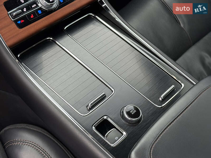 Позашляховик / Кросовер Lincoln Aviator 2020 в Тернополі фото 55 Позашляховик / Кросовер Lincoln Aviator 2020 в Тернополі