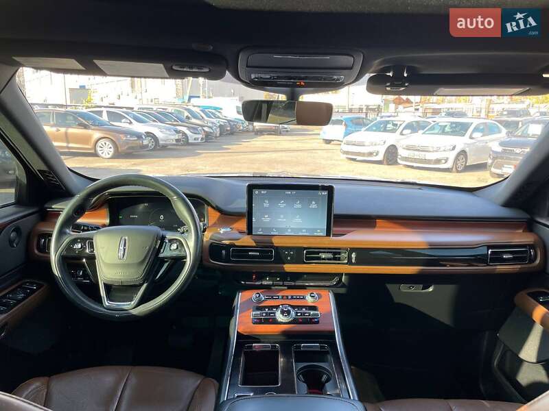 Внедорожник / Кроссовер Lincoln Aviator 2021 в Киеве фото 31 Внедорожник / Кроссовер Lincoln Aviator 2021 в Киеве