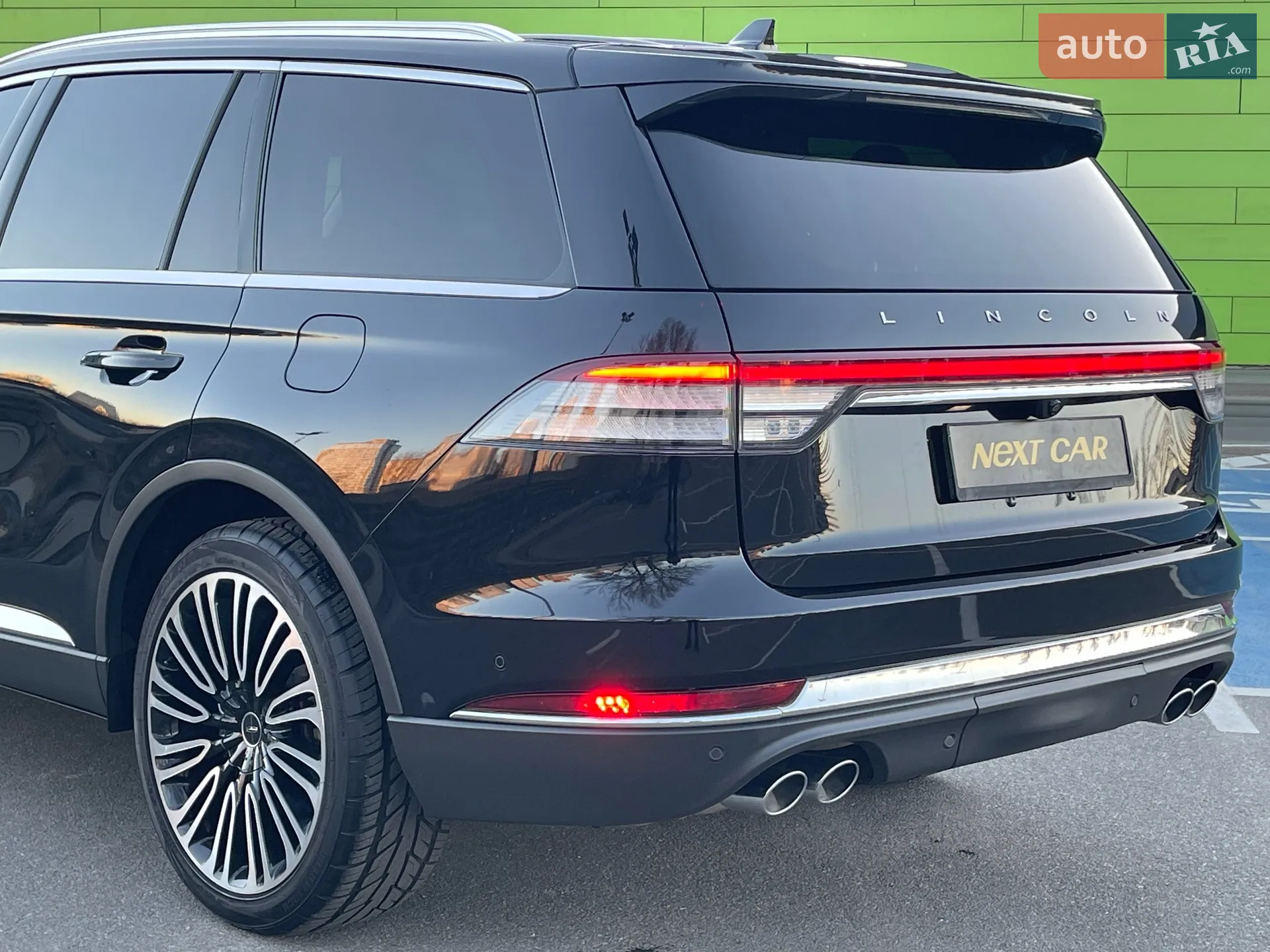 2020 Lincoln Aviator - мініатюра 9