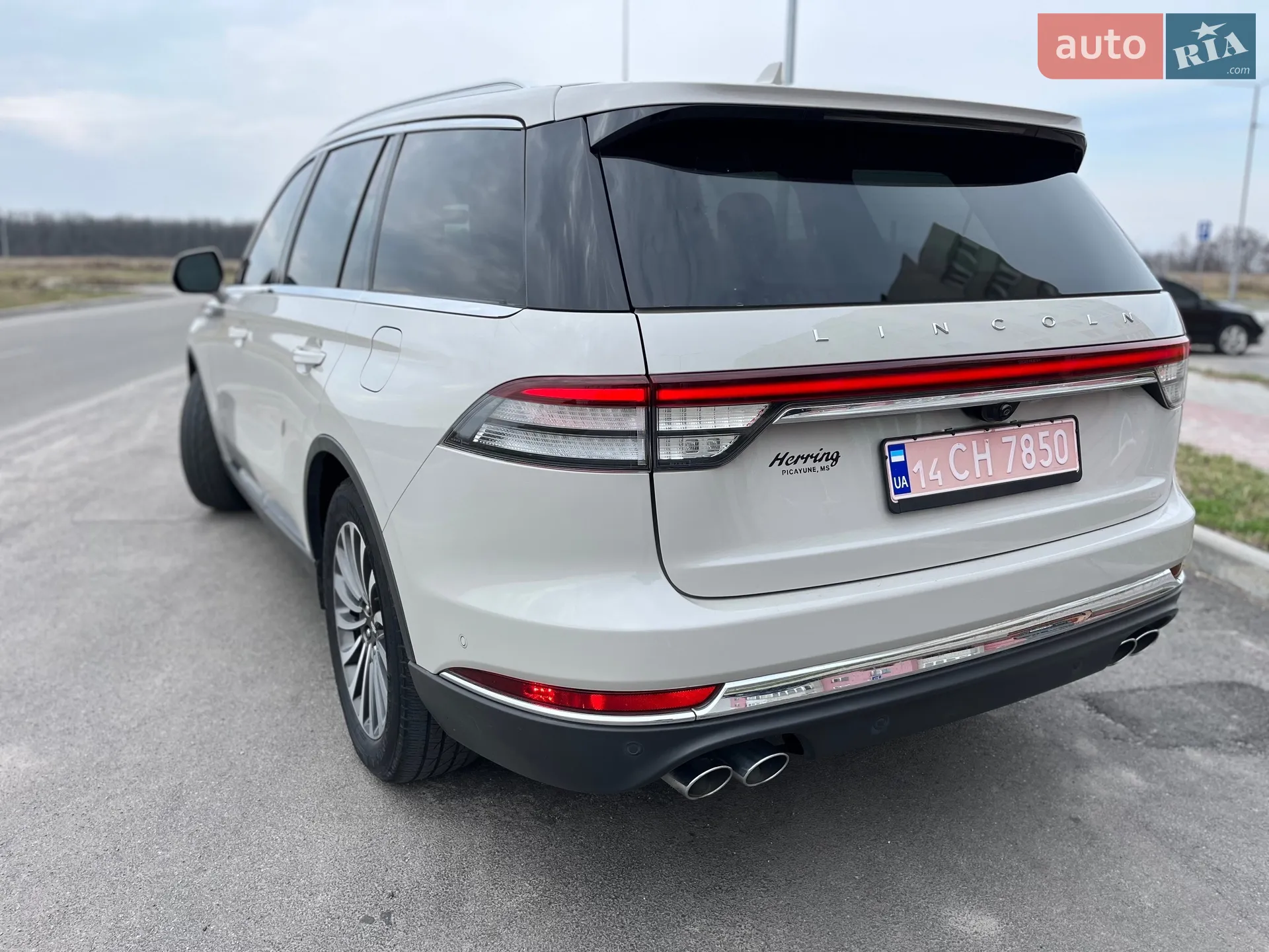 2020 Lincoln Aviator - мініатюра 11