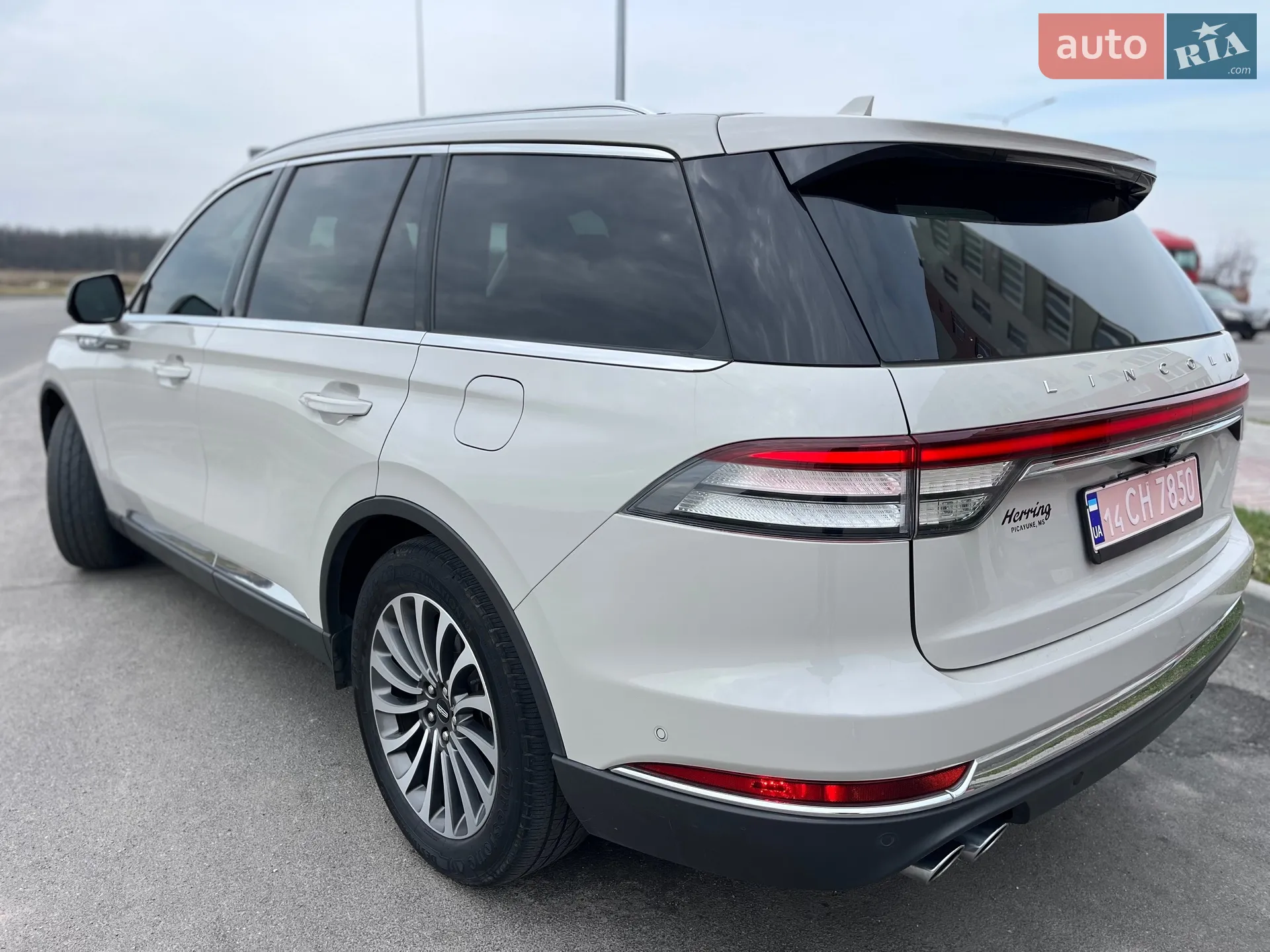 2020 Lincoln Aviator - мініатюра 13