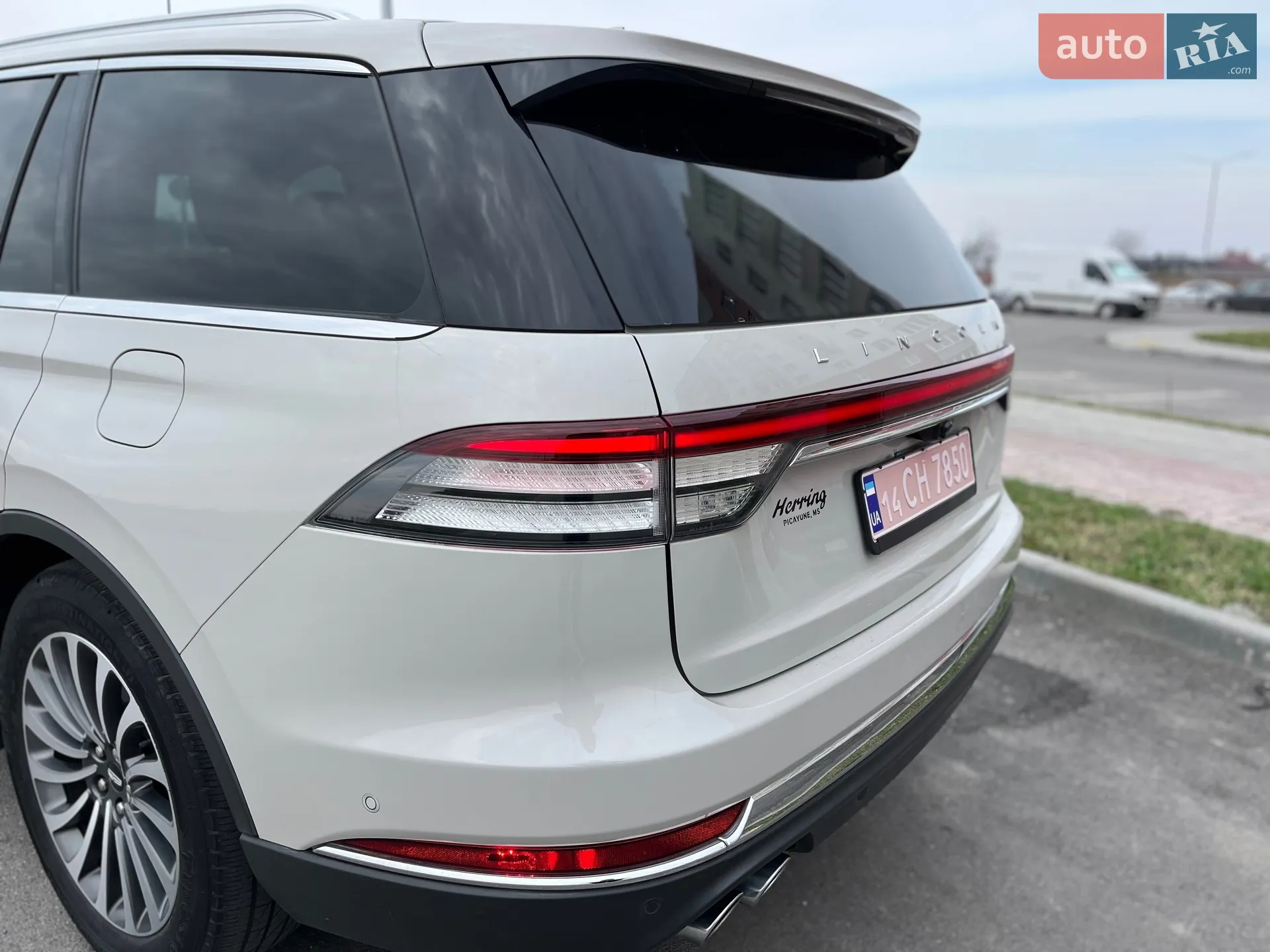 2020 Lincoln Aviator - мініатюра 17