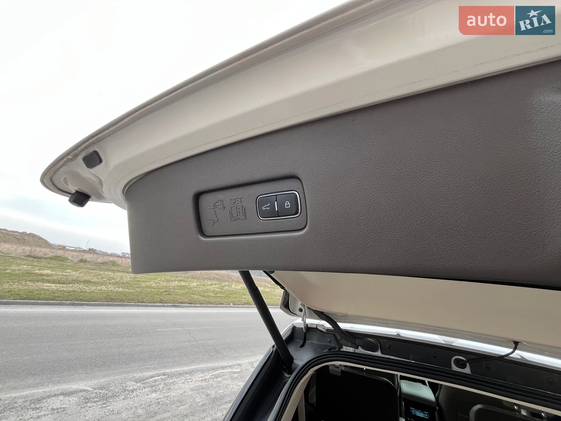2020 Lincoln Aviator - мініатюра 22