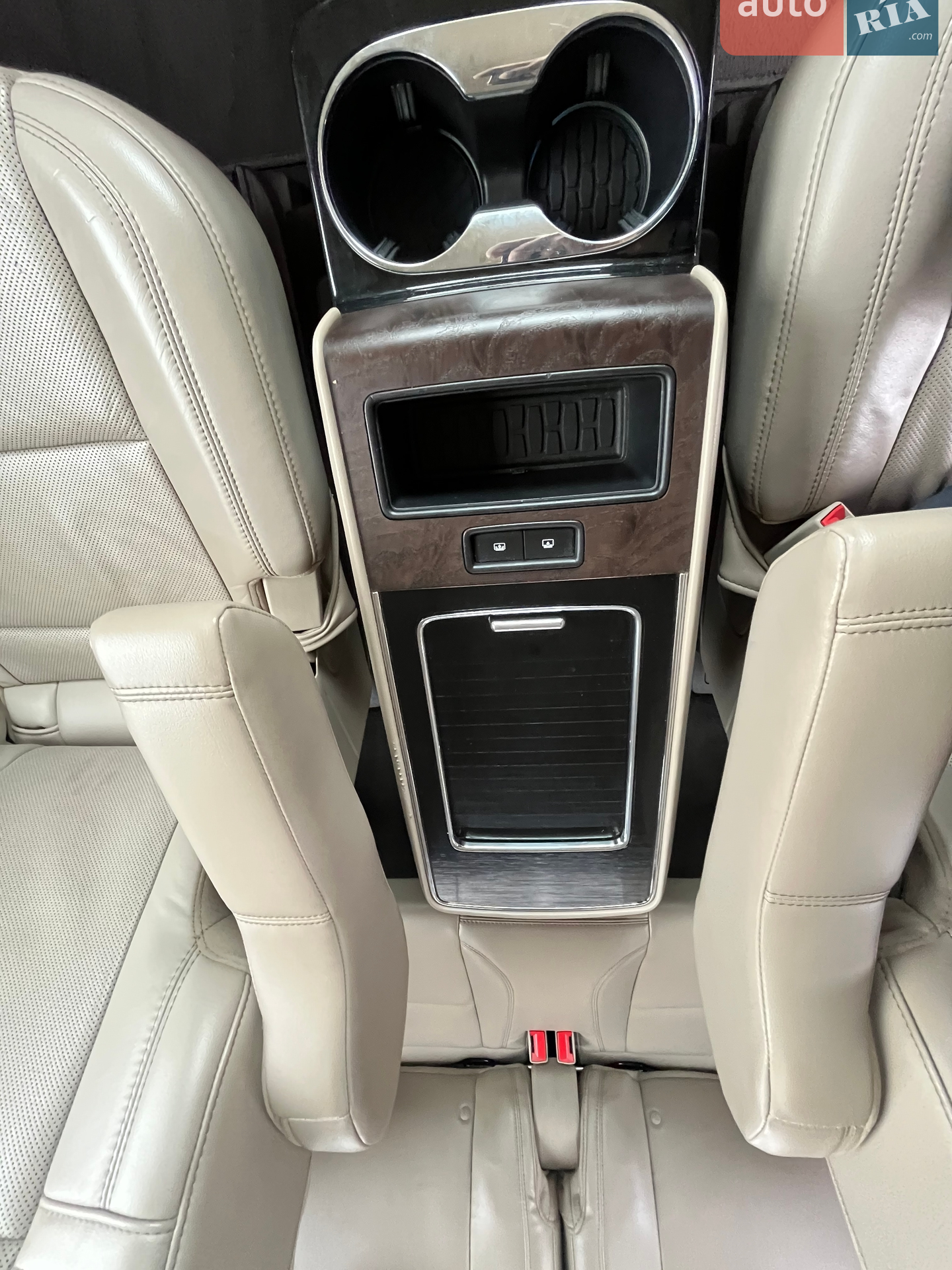 2020 Lincoln Aviator - мініатюра 25