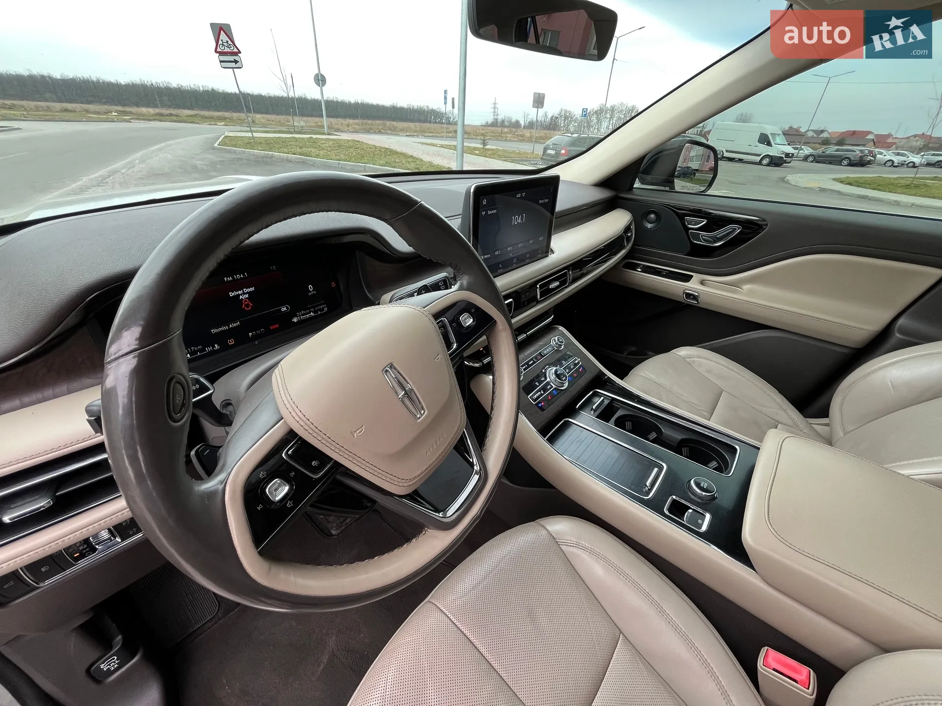 2020 Lincoln Aviator - мініатюра 31