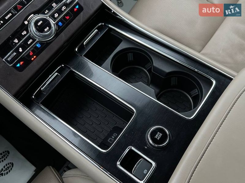 Внедорожник / Кроссовер Lincoln Aviator 2021 в Львове