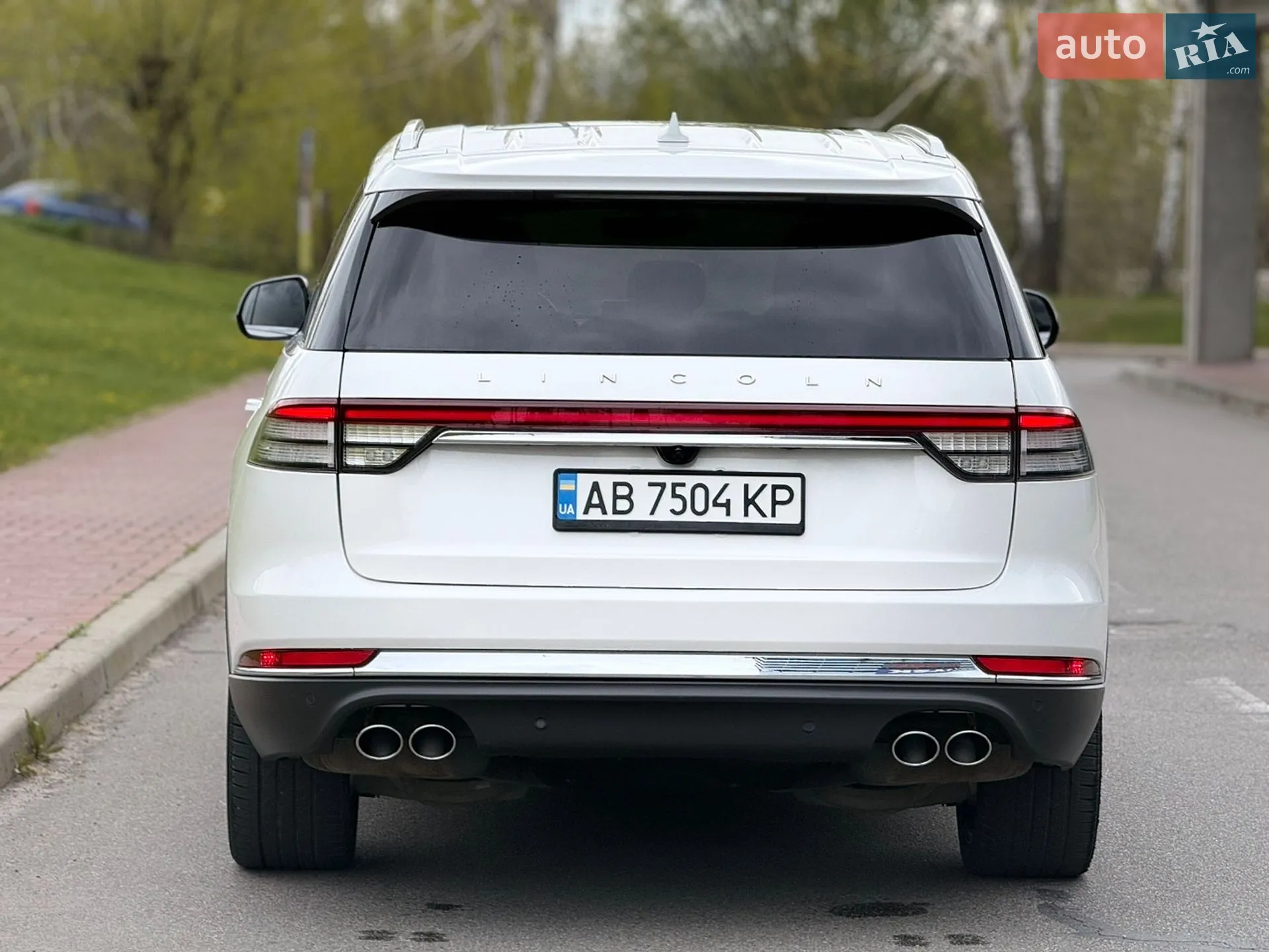 2022 Lincoln Aviator - мініатюра 21