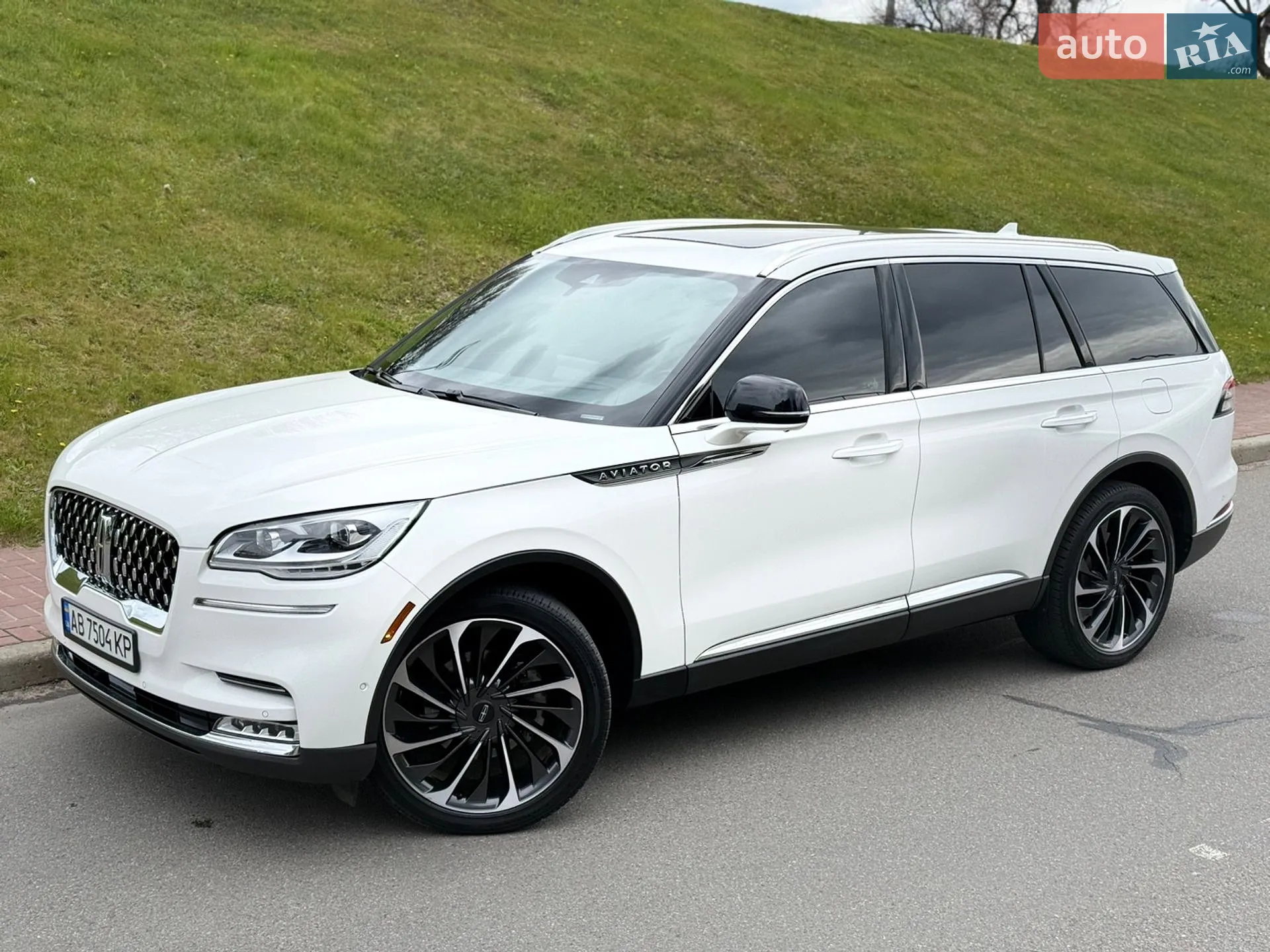 2022 Lincoln Aviator - мініатюра 25