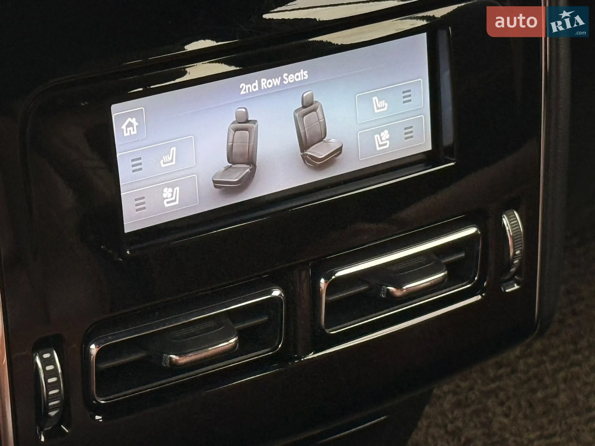 2022 Lincoln Aviator - мініатюра 30