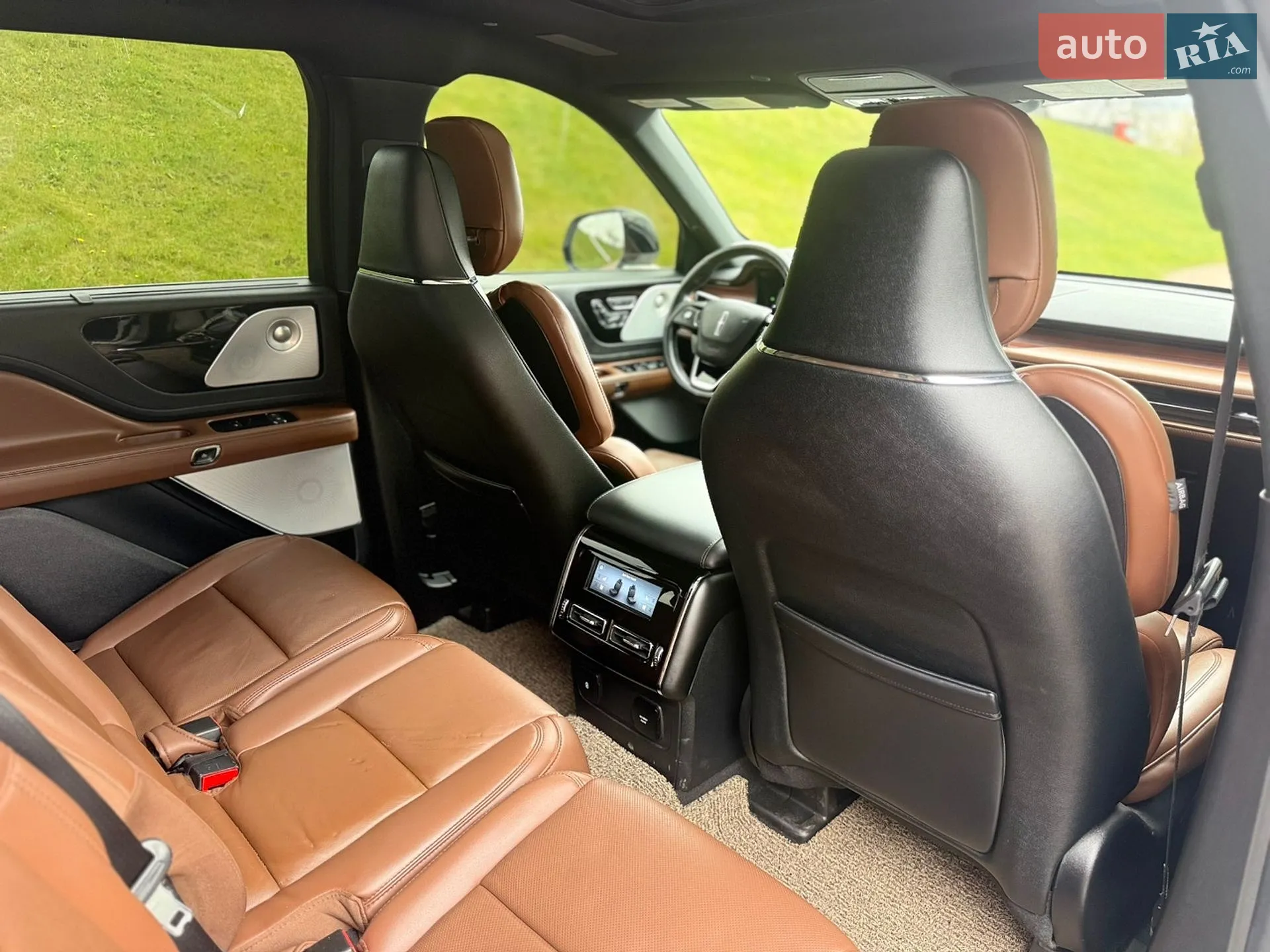 2022 Lincoln Aviator - мініатюра 48