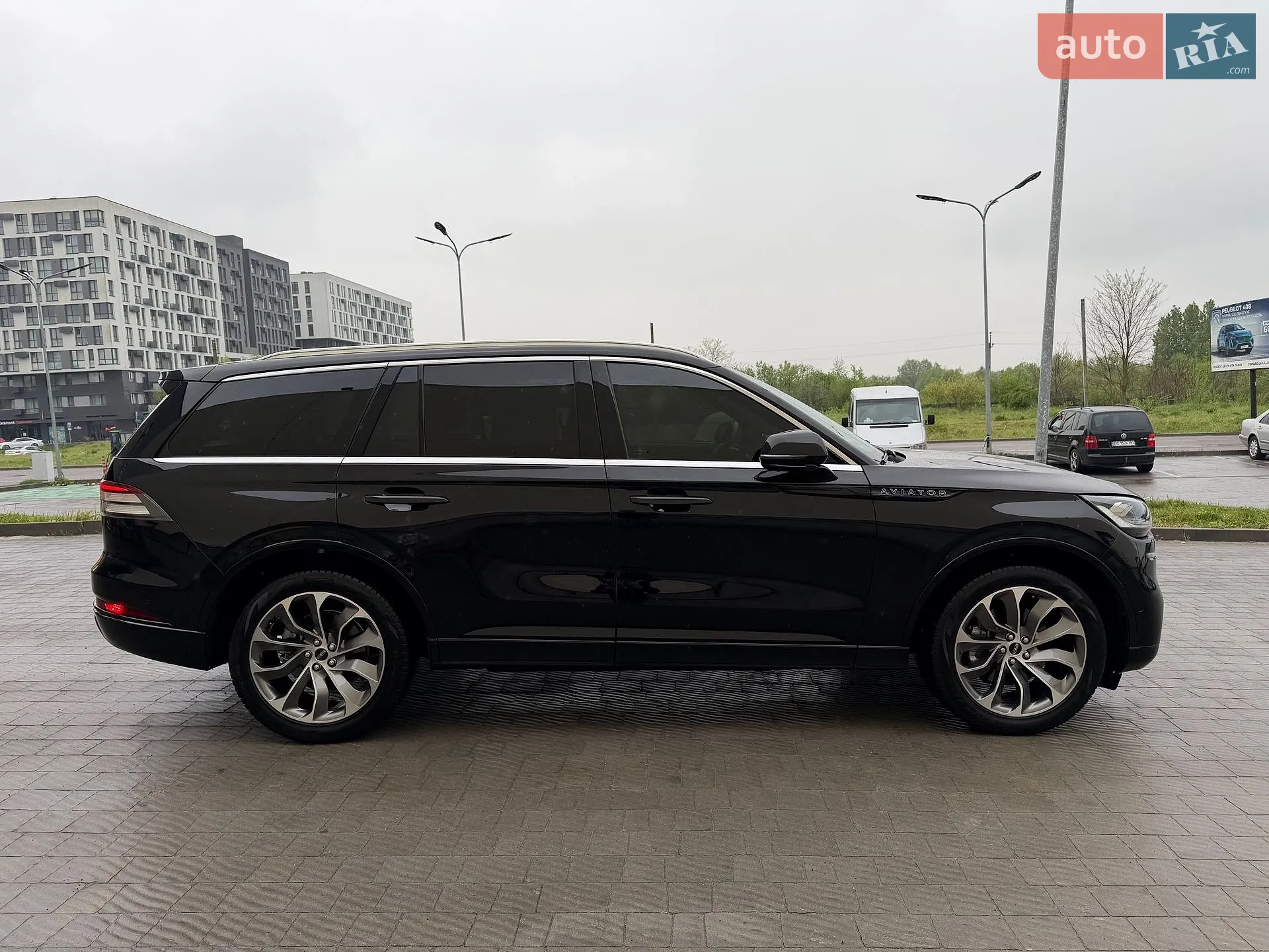 2023 Lincoln Aviator - мініатюра 11