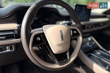 Внедорожник / Кроссовер Lincoln Aviator 2023 в Львове