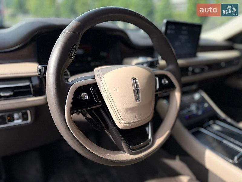 Внедорожник / Кроссовер Lincoln Aviator 2023 в Львове