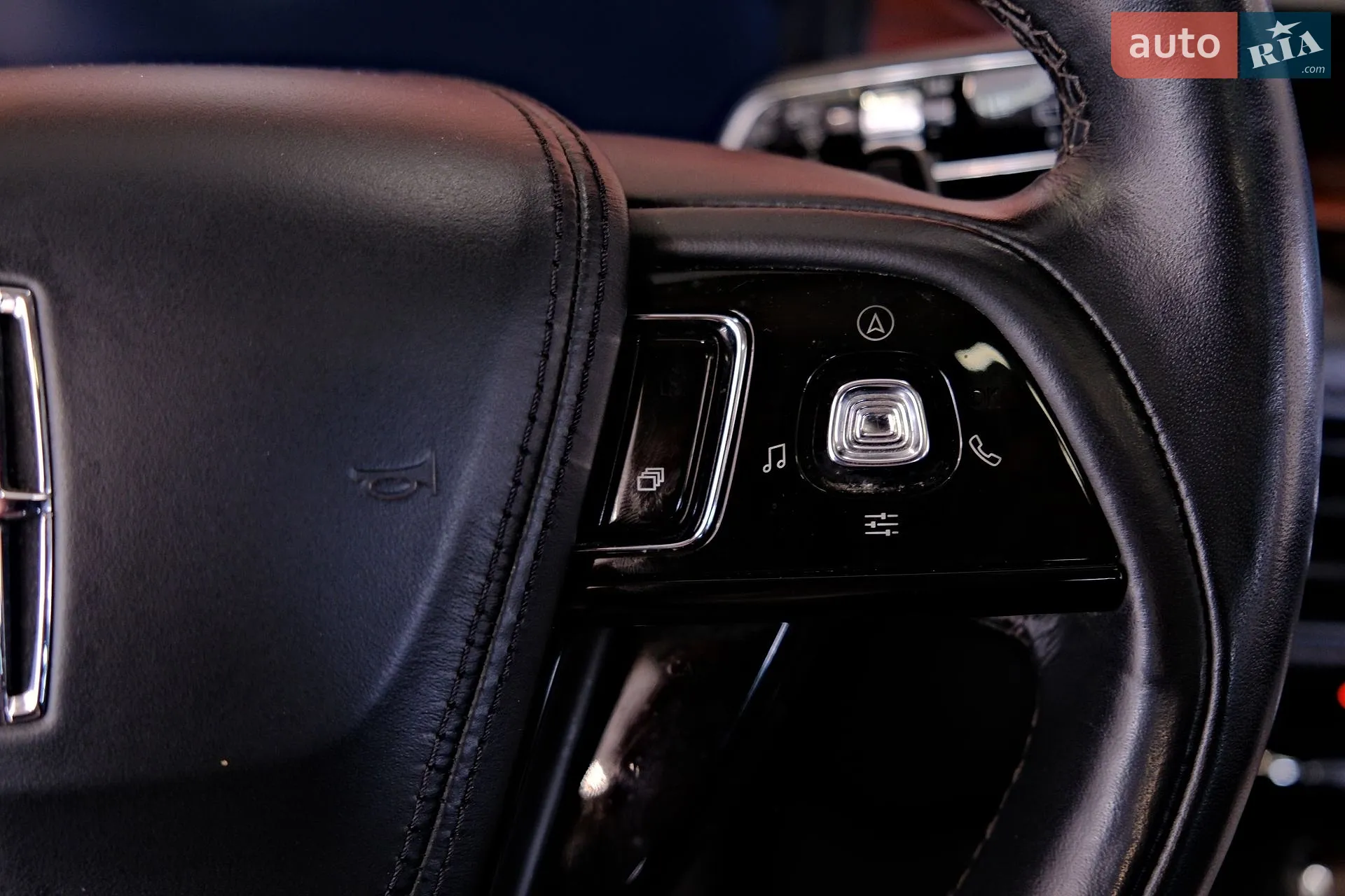 2021 Lincoln Aviator - мініатюра 19
